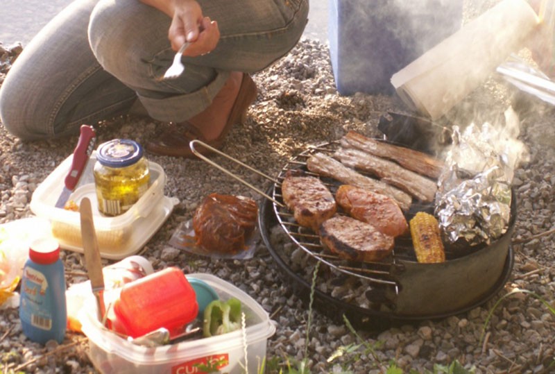 Grillfeuer am Walchensee